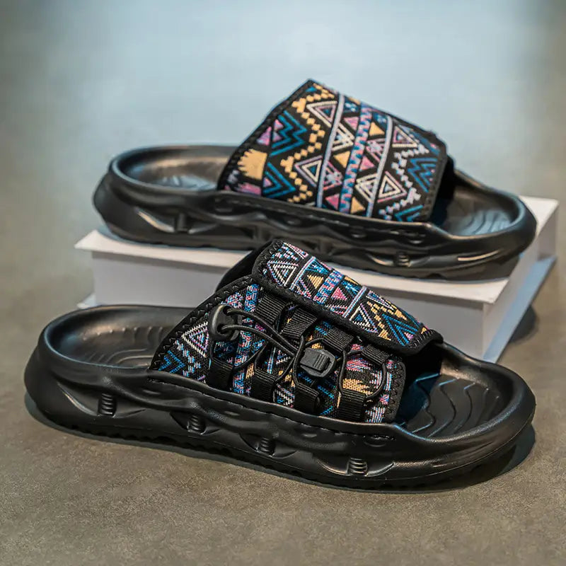 Men'S Stylish Slip-On Sandals - Comfortable Beach Shoes with Vibrant Geometric Pattern